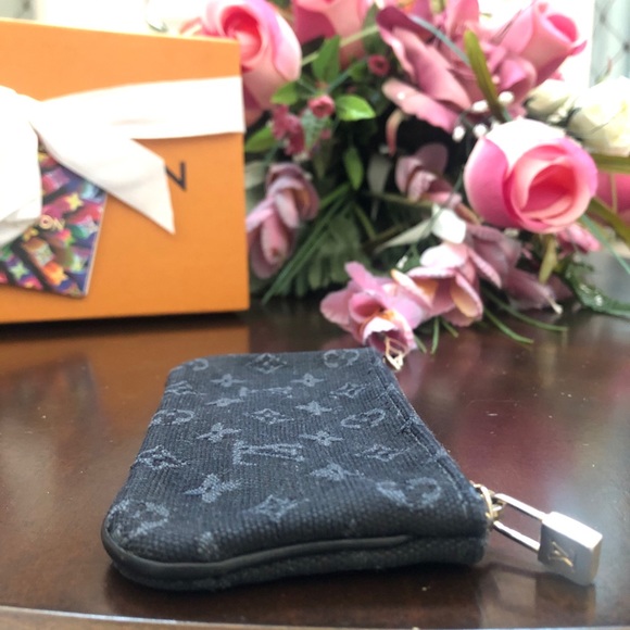 ❌SOLD❌. Louis Vuitton keycles mini lin - Picture 5 of 7